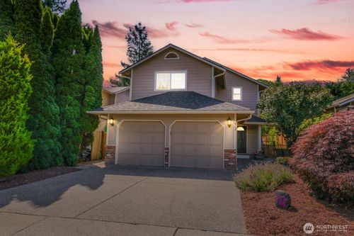 912 Harrison Ave, Snohomish, WA, 98290-2222 | Card Image