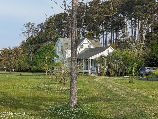 130 Harold Ln, House other with 3 bedrooms, 2 bathrooms and 1 parking in Davis NC | Image 4