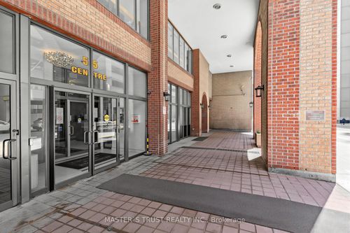 1702-55 Centre Avenue, Toronto, ON, M5G2H5 | Card Image