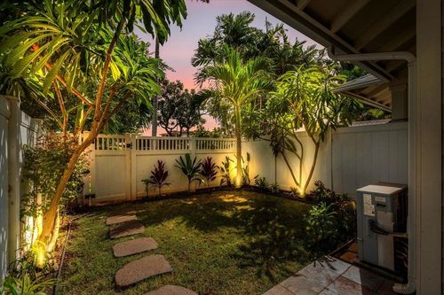 unit-206-31 E Kuu Aku Ln, Lahaina, HI, 96761-2752 | Card Image