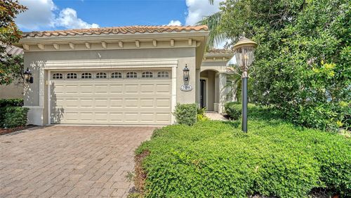 7158 Westhill Ct, LAKEWOOD RANCH, FL, 34202-5700 | Card Image