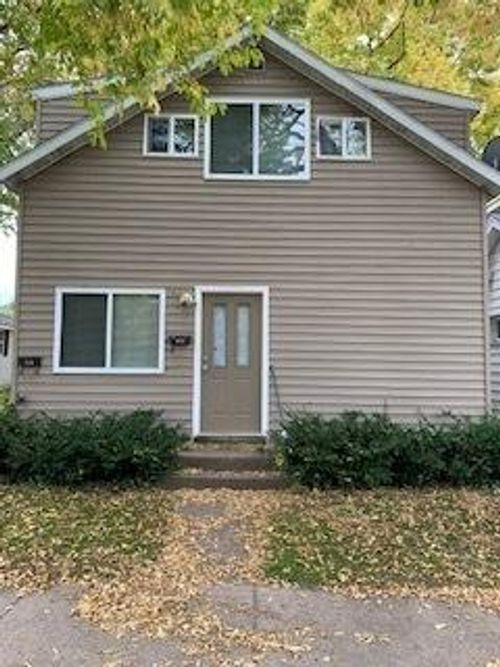 1024 Farnam Street, LA CROSSE, WI, 54601 | Card Image