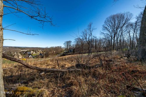 1579 Becky Dr, Johnson City, TN, 37601 | Card Image