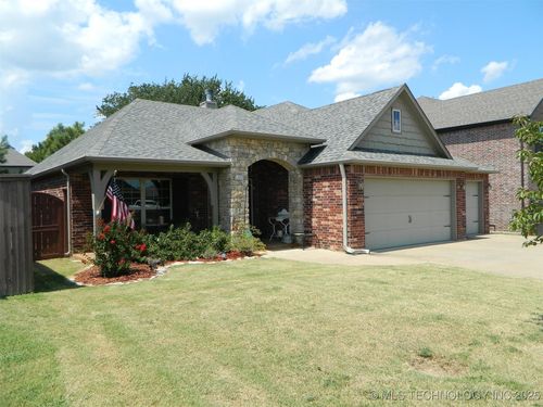 414 Buffalo, Skiatook, OK, 74070-5260 | Card Image