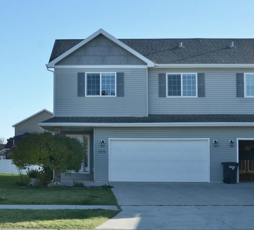 2576 55th Ave S, Fargo, ND, 58104-6360 | Card Image