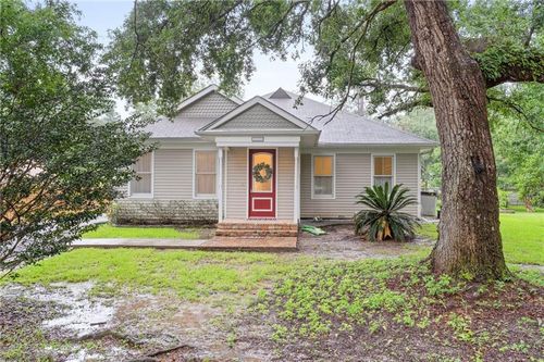 21414 Mary St, Abita Springs, LA, 70420-3470 | Card Image