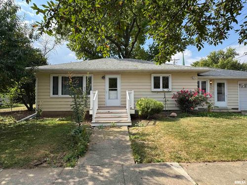 409 5th Ave, De Witt, IA, 52742-2039 | Card Image