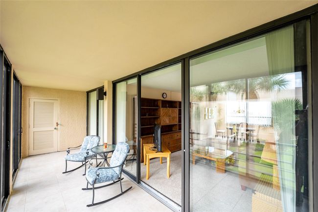APT-304 - 3442 Ne Causeway Blvd, Condo with 2 bedrooms, 2 bathrooms and null parking in Jensen Beach FL | Image 16