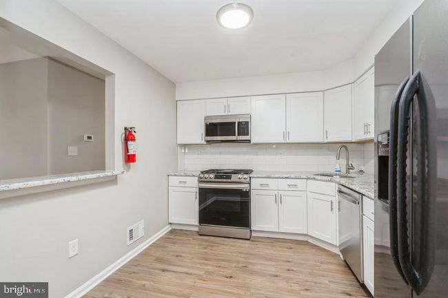 107 Moore Ct, Condo with 2 bedrooms, 1 bathrooms and null parking in Pennington NJ | Image 6