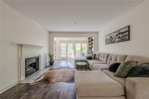 apt-32-3203 Lenox Rd Ne, Atlanta, GA, 30324-2651 | Card Image
