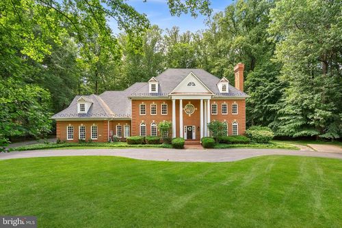 190 Falcon Ridge Rd, GREAT FALLS, VA, 22066-3537 | Card Image