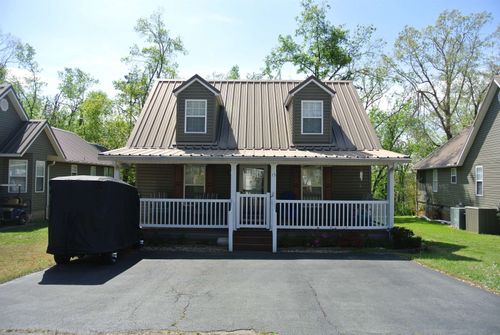 15 Tamara Trl, Iuka, MS, 38852-6442 | Card Image