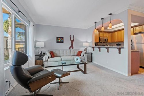 apt-9-4230 48th St, San Diego, CA, 92115-8909 | Card Image