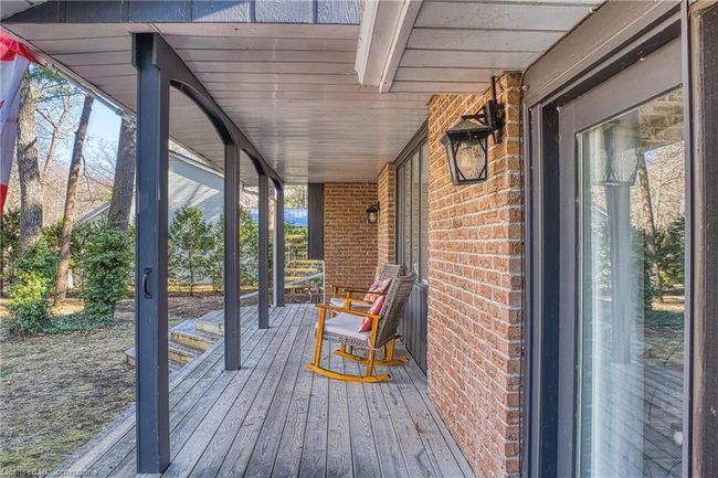 10007 Port Franks Rd, House other with 5 bedrooms, 2 bathrooms and 4 parking in Port Franks ON | Image 5