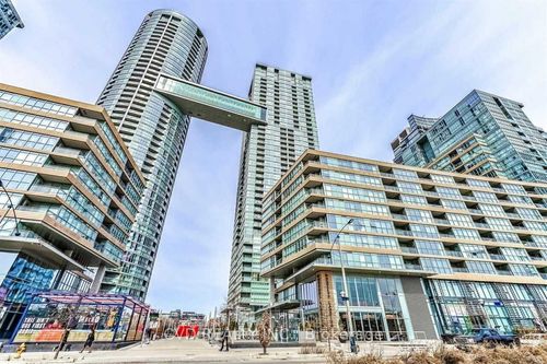 4802-21 Iceboat Terr, Toronto, ON, M5V4A9 | Card Image