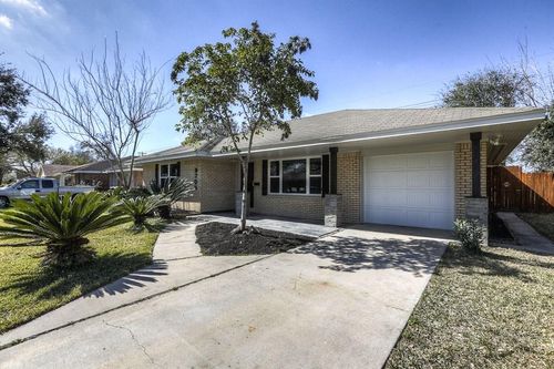 9706 Bassoon Dr, Houston, TX, 77025-4609 | Card Image