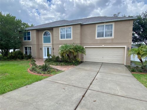 9732 Water Fern Cir, Clermont, FL, 34711-6652 | Card Image
