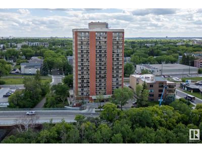 1505 - 10649 Saskatchewan Dr Nw, Condo with 2 bedrooms, 2 bathrooms and 2 parking in Edmonton AB | Image 3