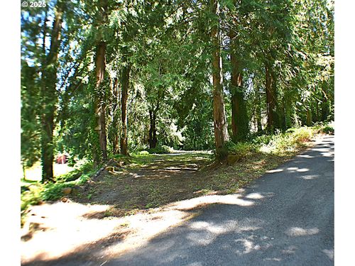 87835 Upland St, Springfield, OR, 97478-9662 | Card Image
