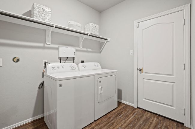 715 Red Elm Ln, House other with 4 bedrooms, 3 bathrooms and 2 parking in Conroe TX | Image 9