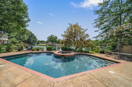 9071 Kintyre Pl, Germantown, TN, 38139-5442 | Card Image
