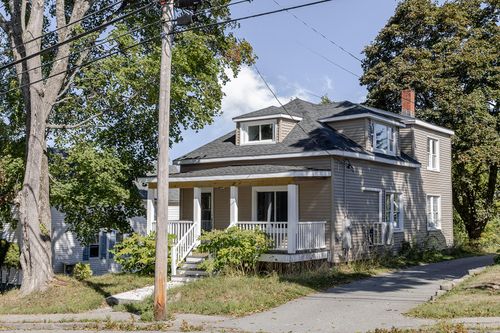 40 Pendleton Street, Brewer, ME, 04412 | Card Image