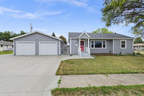 2273 Circle Dr, Columbus, NE, 68601-3039 | Card Image