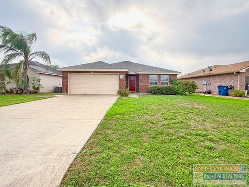 13 Lakewood Dr, Laguna Vista, TX, 78578-2857 | Card Image