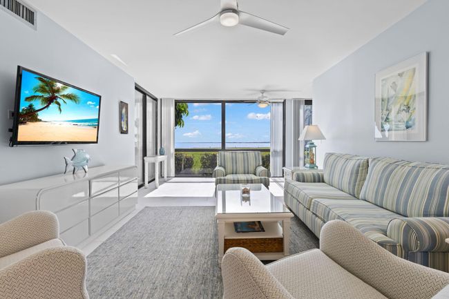 APT-104 - 3472 Ne Causeway Blvd, Condo with 2 bedrooms, 2 bathrooms and null parking in Jensen Beach FL | Image 11