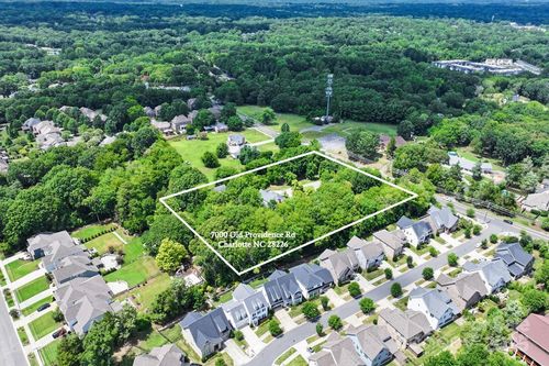7000 Old Providence Rd, Charlotte, NC, 28226-7742 | Card Image