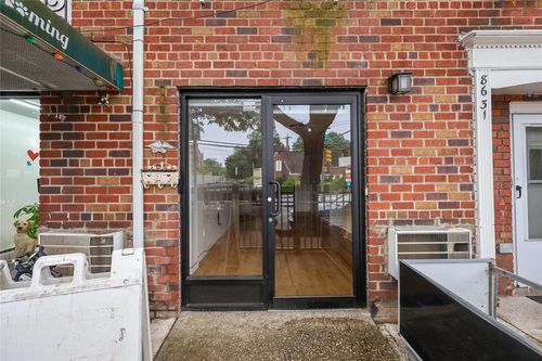 fl-1st-8631 Whitney Ave, Elmhurst, NY, 11373-3657 | Card Image