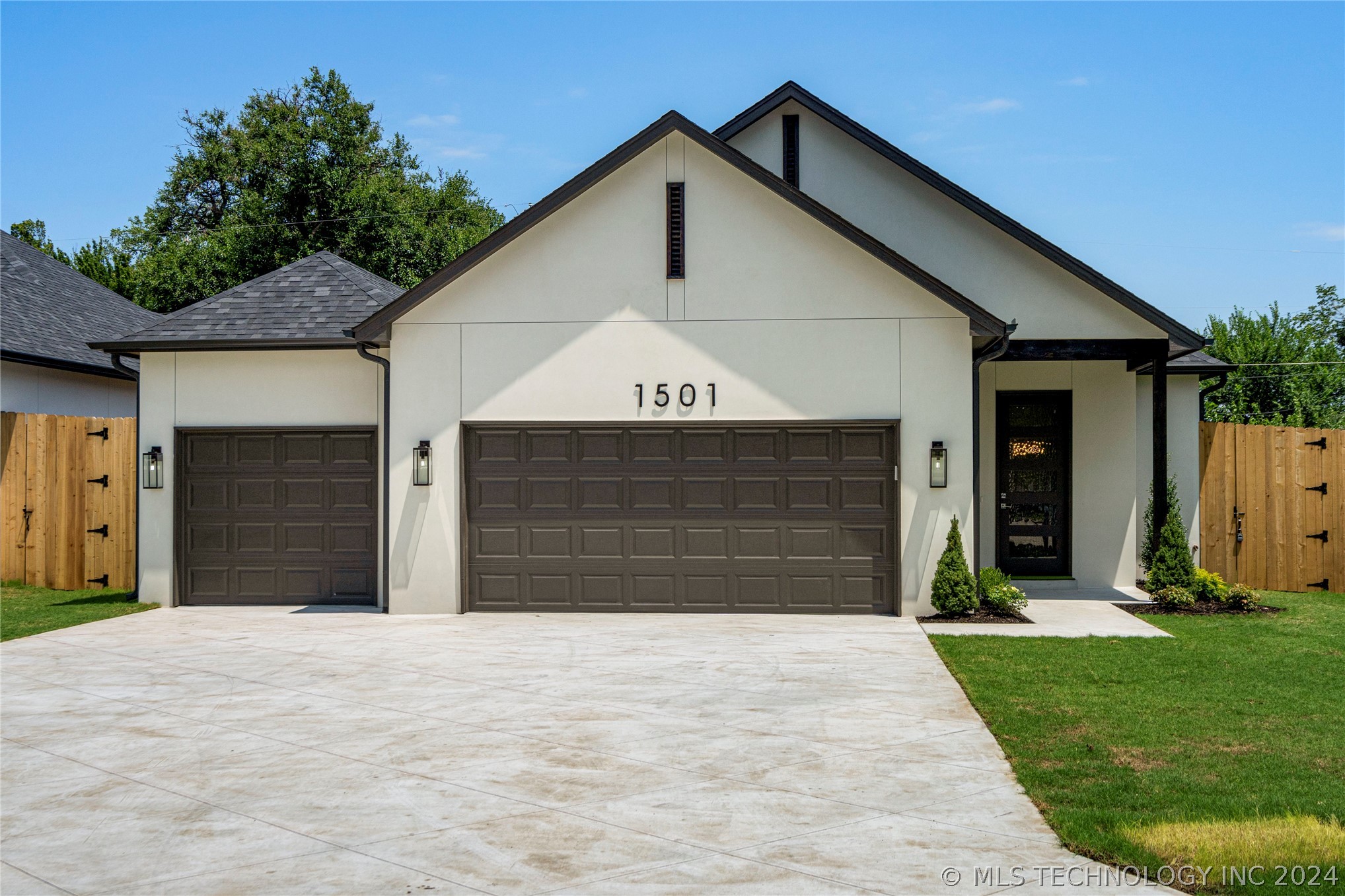1st St, Jenks, OK 74037