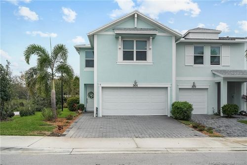 301 Se Halifax Ln, Stuart, FL, 34994-3601 | Card Image