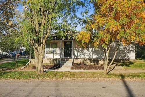 819 S Scioto St, Circleville, OH, 43113-1961 | Card Image