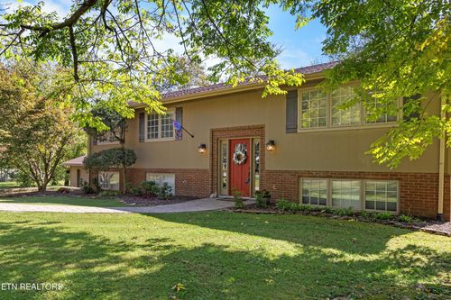 116 Baltimore Dr, Oak Ridge, TN, 37830-7825 | Card Image