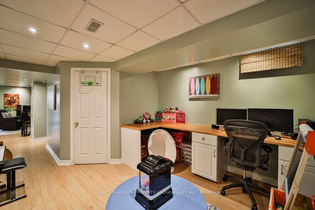 950 Taggart Cres, House other with 3 bedrooms, 3 bathrooms and 2 parking in Oshawa ON | Image 32