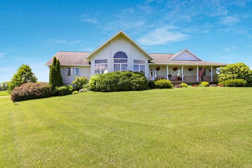 392 27th St, New Auburn, WI, 54757-8759 | Card Image