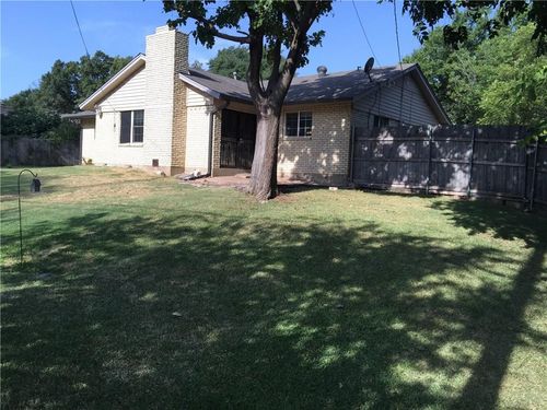 2420 Timberlake Dr, Irving, TX, 75062-3232 | Card Image