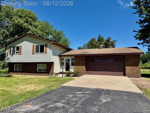 4059 Galbraith Line Rd, Croswell, MI, 48422-8880 | Card Image