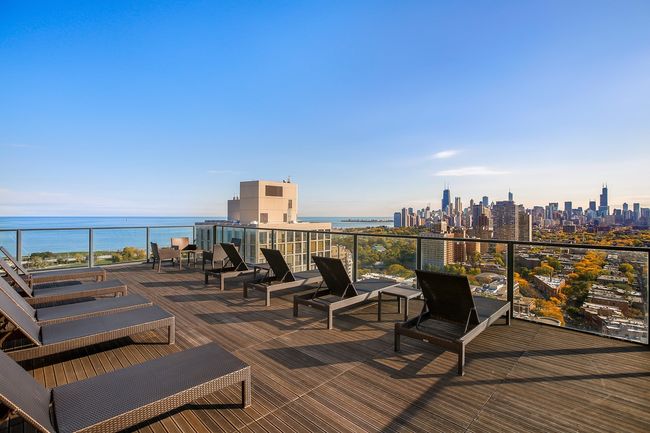 APT-1115 - 2400 N Lakeview Ave, Condo with 1 bedrooms, 1 bathrooms and 1 parking in CHICAGO IL | Image 16
