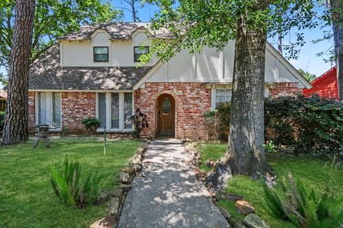 5918 Pine Arbor Dr, Houston, TX, 77066-2336 | Card Image