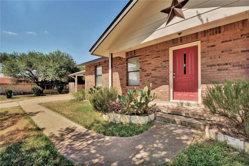 110 Skyview Ter, Leander, TX, 78641-9741 | Card Image