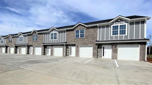 304-580 Heritage Pointe Dr, Clarksville, TN, 37042-1016 | Card Image
