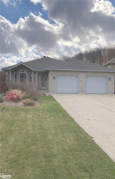 553 1st St Sw, House other with 4 bedrooms, 2 bathrooms and 6 parking in Owen Sound ON | Image 1