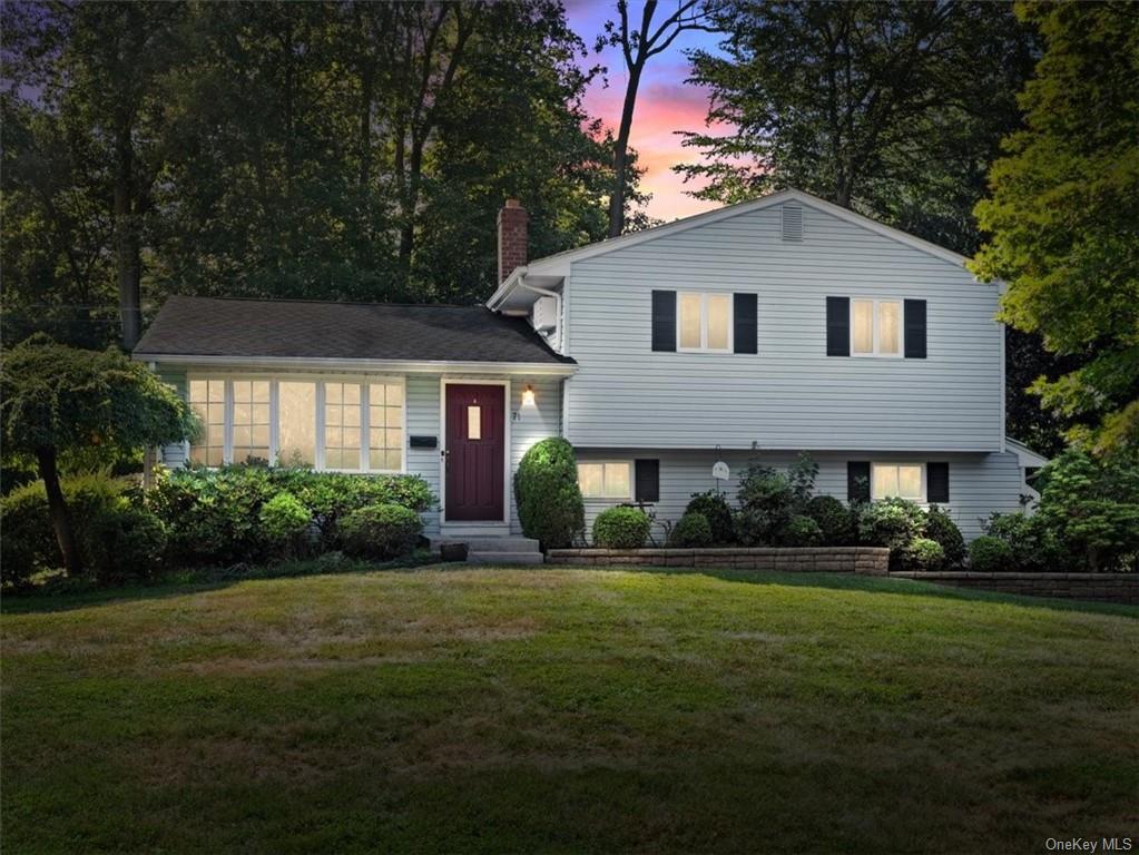 Lyncrest Ave, New City, NY 10956