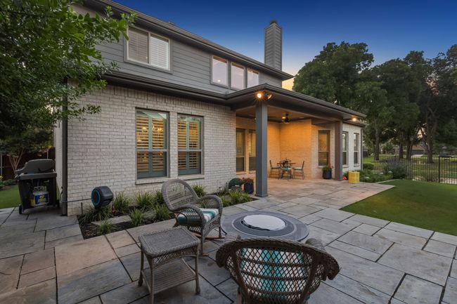 402 Salt Cedar Dr, House other with 4 bedrooms, 4 bathrooms and null parking in Midlothian TX | Image 5
