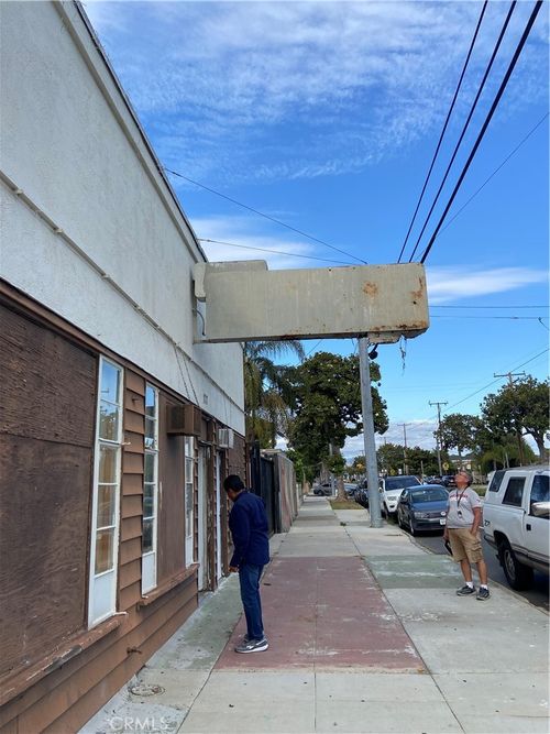 1717 W Santa Ana Blvd, Santa Ana, CA, 92703-3606 | Card Image