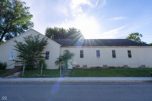 489 E Walnut St, Martinsville, IN, 46151-2050 | Card Image