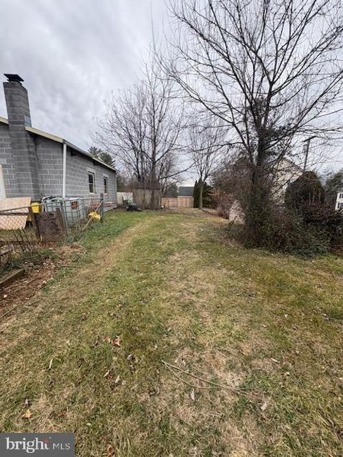 21503 Leitersburg Smithsburg Rd, HAGERSTOWN, MD, 21742-4937 | Card Image