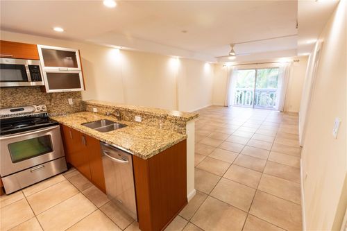 apt-336-100 Edgewater Dr, Coral Gables, FL, 33133-6940 | Card Image